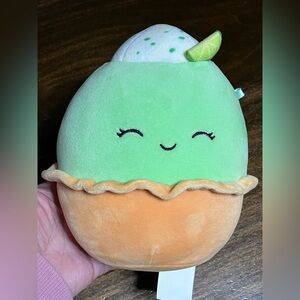 Squishmallows Plush-Largo the Key Lime Pie